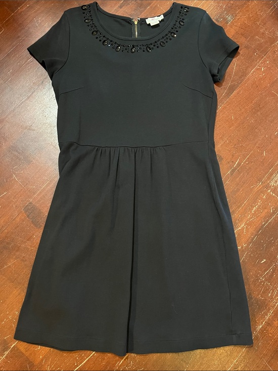 Vineyard Vines Dresses & Skirts - Vineyard Vines Black Short Sleeve Jewel-Neck Dress